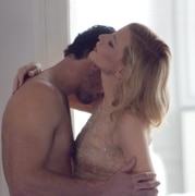 La gestuelle parfum Sì