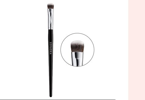 A vos pinceaux ! Pour assurer un effet intense et tout en profondeur, on s’équipe de ce pinceau qui fond la matière et promet un résultat smoky ultra easy. Pinceau PRO Paupières Effet Charbonneux #30 19,95 €